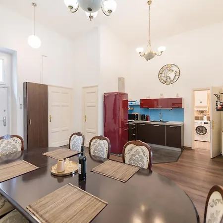 Venus - Broadway I Apartment