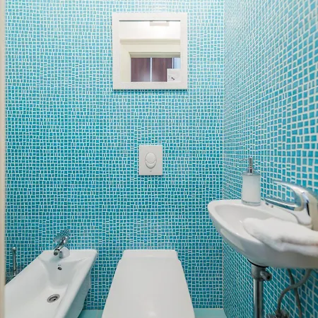 Apartment Venus - Broadway I