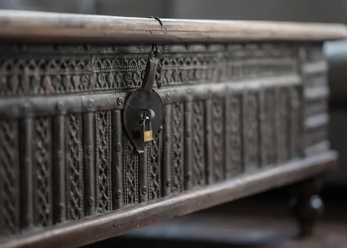 Venus - Broadway I *